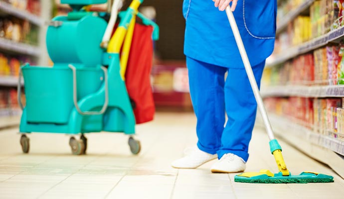 Retail store cleaning service